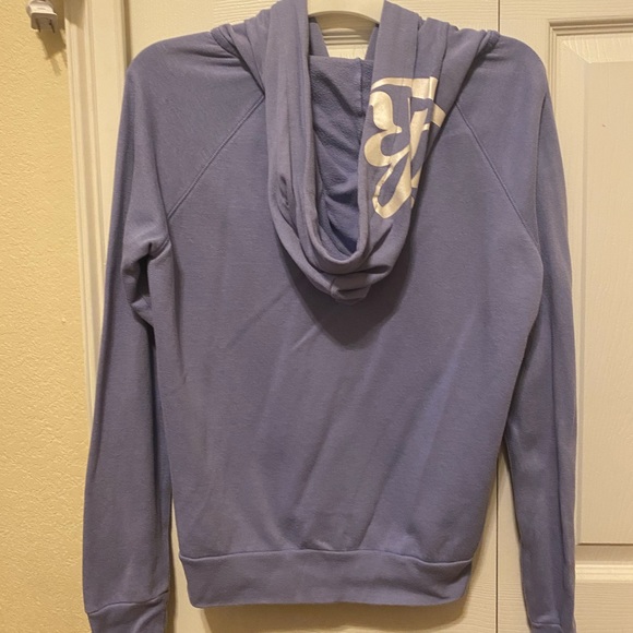 Pink VS hoodie - Picture 2 of 4